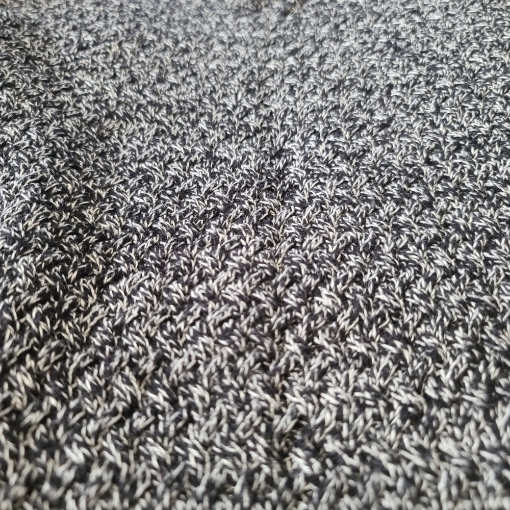 Crown & Ivy Woman Sweater - Picture 7 of 7